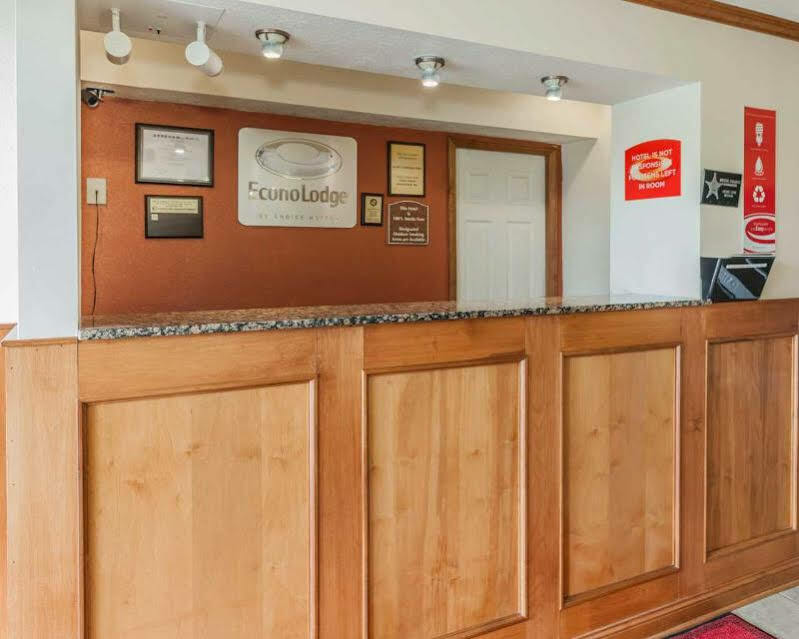 Econo Lodge Cloverdale Экстерьер фото